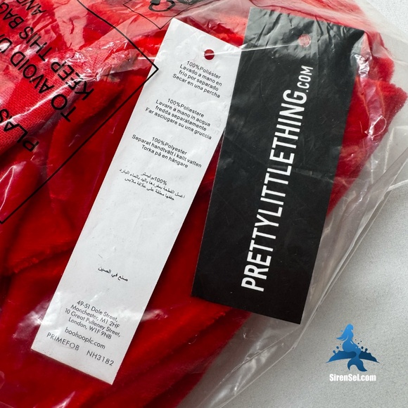 1178 NWT PrettyLittleThing Red Velvet Long Cape – One Size – Red - Picture 6 of 12